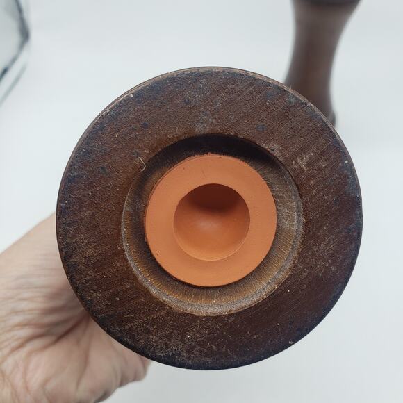 Leeds‎ Engineering Corp Wooden Salt Shaker Pepper Grinder USA 8" Tall - Picture 5 of 9